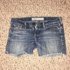 Hollister California cut off shorts